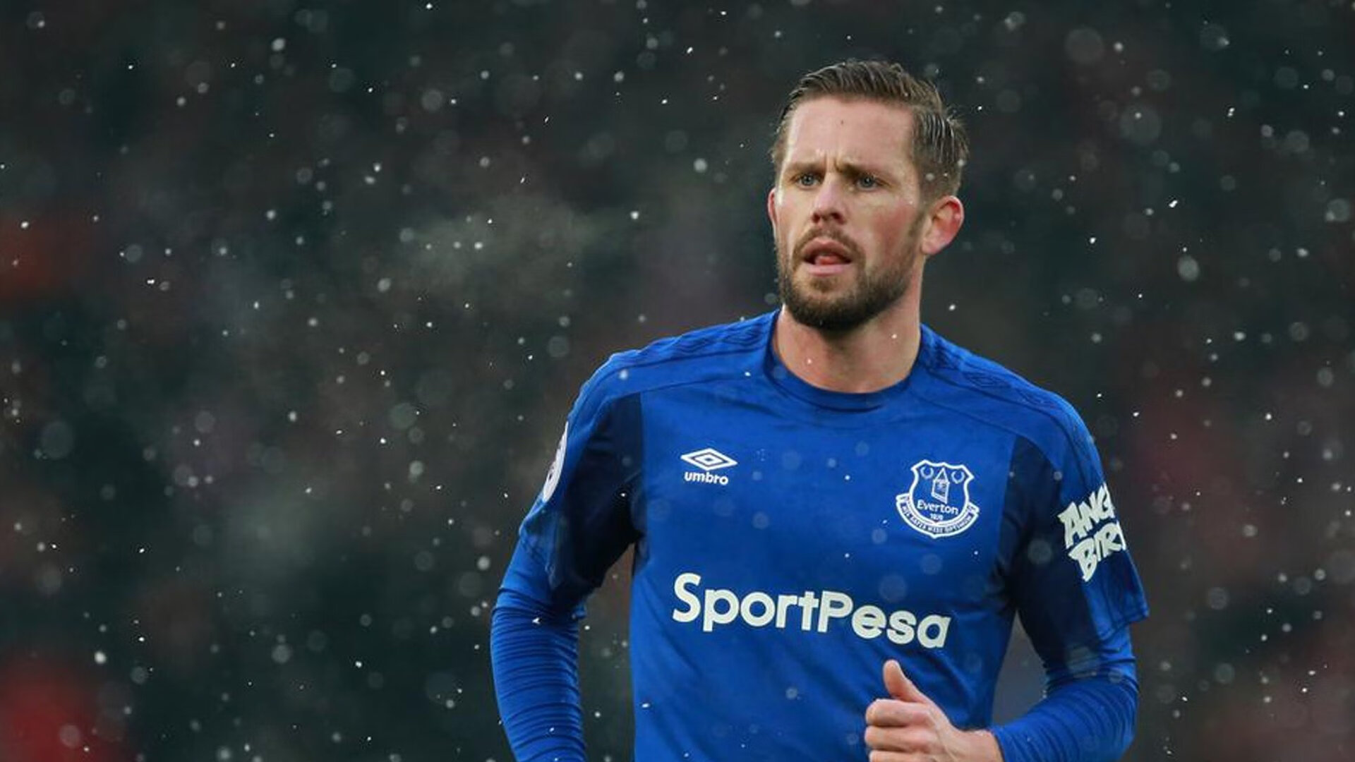 萨拉赫破壁，当日本封锁埃及，一位巨星如何照亮绿茵与人心